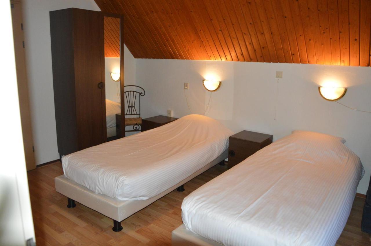 Hotel-Restaurant Krabbendam Someren Екстериор снимка